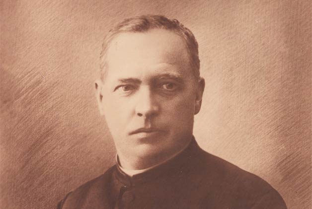 BEHIALAKO EGUN BATEZ: Resurrecion Maria Azkue hil zen