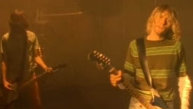 11 Ispilu: Smells Like Teen Spirit