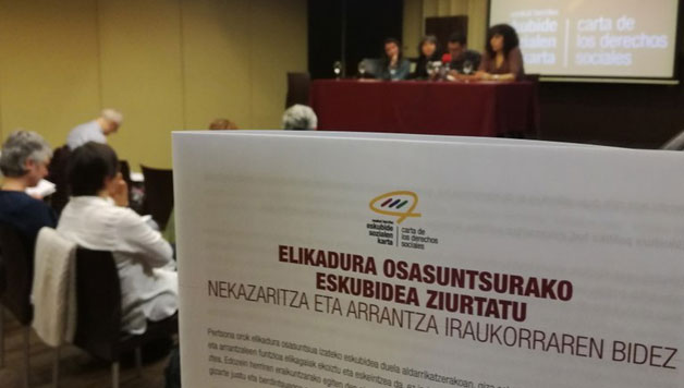 HIZPIDEA: Elikadura osasuntsurako manifestua etxalde eta eskubide sozialen kartaren eskutik