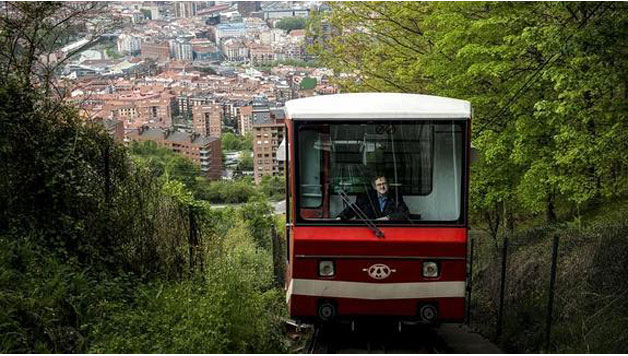 IBAIZABAL: Artxandako funikularra mende bat baino gehiago gora eta behera