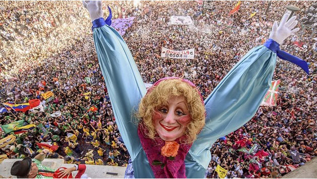 Giro paregabea festetako lehenengo egunean