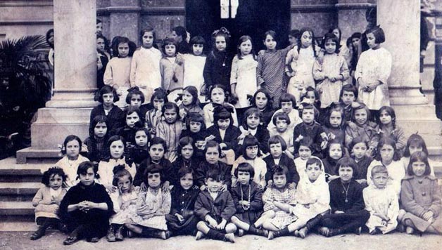 GOMUTAN : Bilboko udal eskoletako lehenengo euskara ikastaroak (1918)