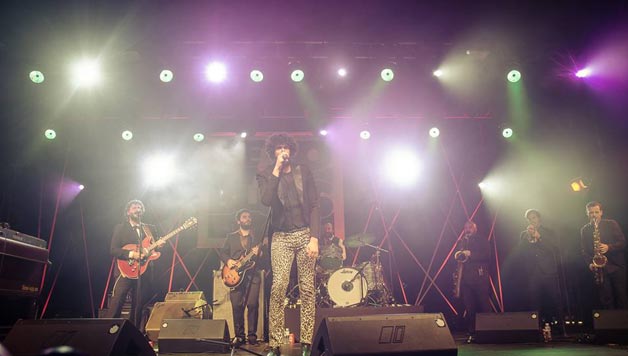 PIPERPOLIS: Priscilla Band taldearen soul funk grove soinuak zuzeneko DVDan