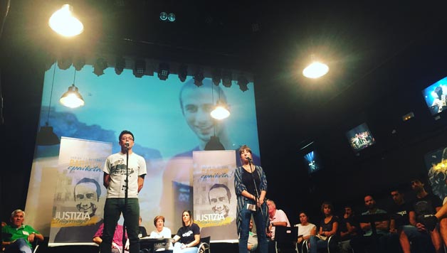 Cabacas auzian justizia eskatu dute