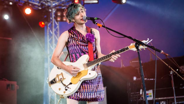 MUSIBLA #69: Courtney Barnett, Beach House, Ainara LeGardon, Abereh, Ezra Furman, Insecure Men, Mursego