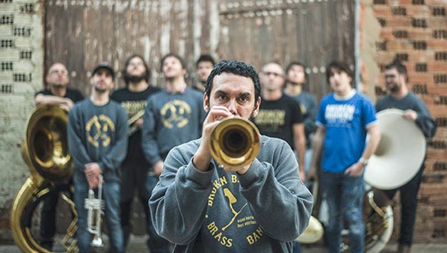 MUSIBLA #80: Broken Brothers Brass Band, Tom Waits, Fémina, Serge, Piztiak, Bodega, Habi