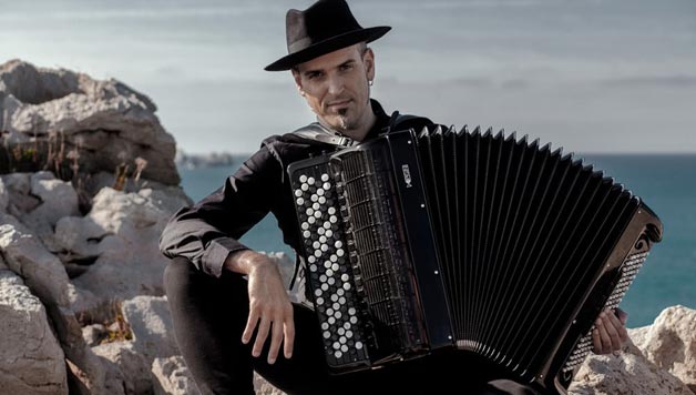 PIPERPOLIS: ‘Gorka Hermosa & Blanchard Strings’ diskoa aurkeztu digu egileak