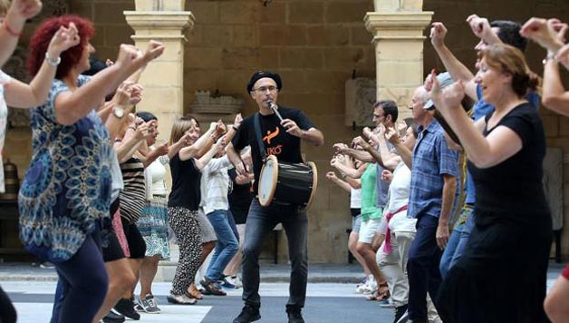 Aiko taldeak online dantza potearekin bukatuko dugu ikasturtea