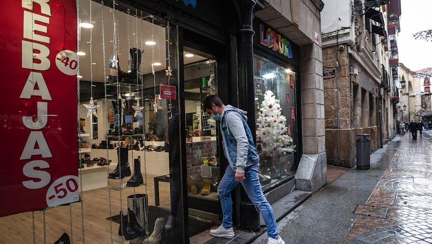 Aurtengo merkealdiak gazi-gozoak izaten ari dira Bilboko merkatarientzat