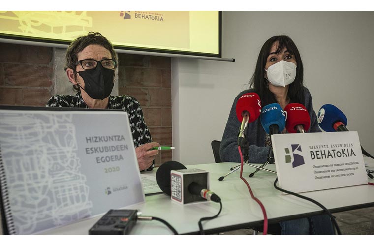 2020ak agerian utzi du hizkuntza-eskubideei ematen zaien bigarren mailako balioa