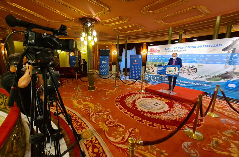 Etenik gabe abiatu da Klasikoen Irakurketa Jarraituaren XIV.edizioa