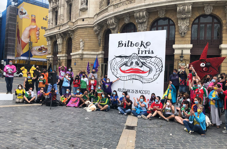 Bilboko Konpartsek  “Bilboko irria” kultur jardunaldiak aurkeztu dituzte