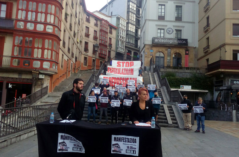 Arrakalaren desalojoa salatzeko manifestazio deitu dute