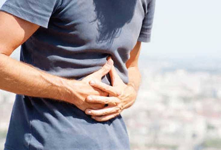 Hesteen paralisia kirurgia ostean Oier Gorosabelekin aztertu dugu