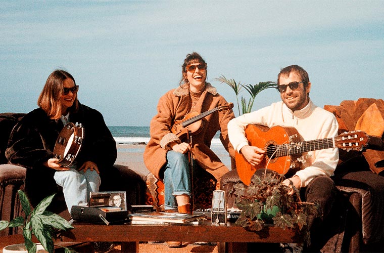 IREKI GAIOLA: Julia Lago, Eli Rios, Caldo (Maria Jorge e Pedro Fariñas)