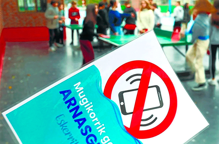Kirikiño Ikastolak ongizate digitala sustatzen du mugikorrik gabeko espazioa bultzatuz