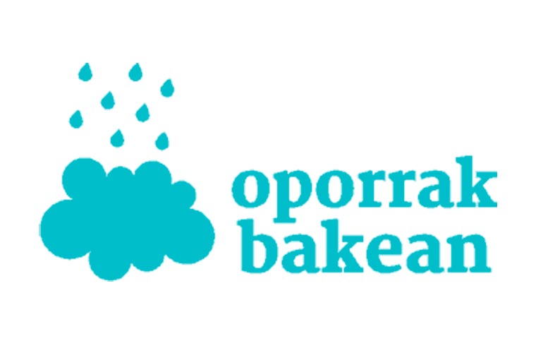 BIZIPOZTU IRRATIAN: Oporrak bakean elkartearekin solasean