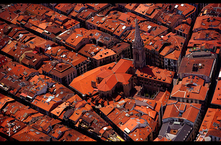 TRABESKALEA: Nork diseinatzen du hiria… eta norentzat?